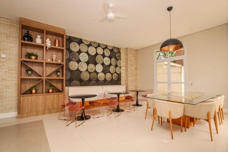 Apartamento à venda com 58m², 2 quartos e 1 vaga Apartamento à venda com 58m², 2 quartos e 1 vagaÁrea comum - Salão de festas