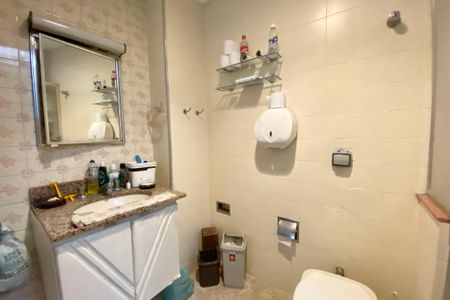Apartamento para alugar com 110m², 1 quarto e sem vaga Apartamento para alugar com 110m², 1 quarto e sem vagaBanheiro