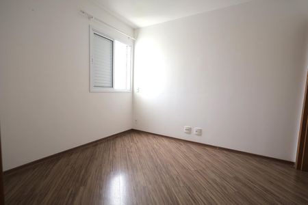 Apartamento à venda com 60m², 2 quartos e 1 vaga Apartamento à venda com 60m², 2 quartos e 1 vagaSuíte