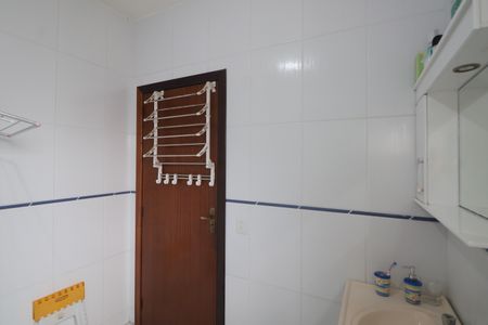 Casa à venda com 350m², 5 quartos e 2 vagasBanheiro