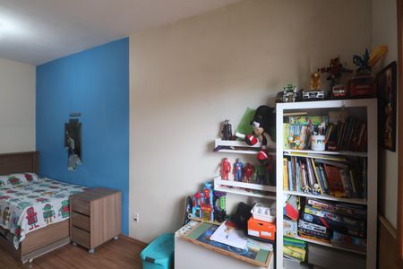 Casa à venda com 350m², 5 quartos e 2 vagasQuarto 2