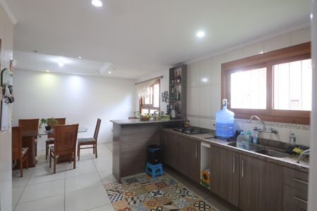 Casa à venda com 350m², 5 quartos e 2 vagasCozinha