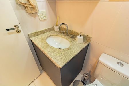 Apartamento à venda com 67m², 2 quartos e 1 vagaBanheiro da Suíte