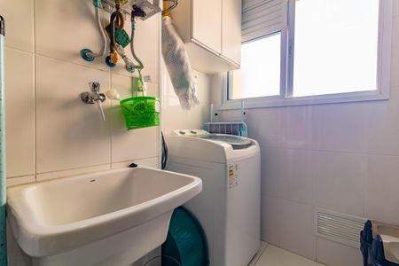 Apartamento à venda com 67m², 2 quartos e 1 vagaÁrea de Serviço