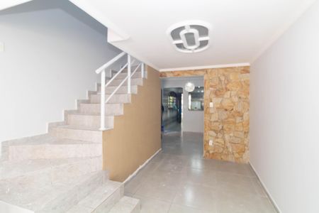 Sala de casa para alugar com 3 quartos, 170m² em Vila Regina, São Paulo