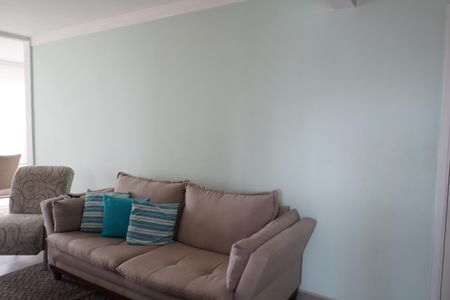 Sala de apartamento à venda com 2 quartos, 60m² em Vila Bertioga, São Paulo