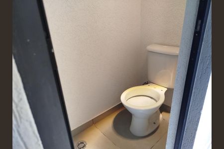 Casa à venda com 245m², 3 quartos e 5 vagasBanheiro do Salão 