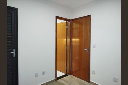 Casa à venda com 245m², 3 quartos e 5 vagasSuíte 2