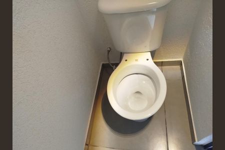 Casa à venda com 245m², 3 quartos e 5 vagasBanheiro do Salão 