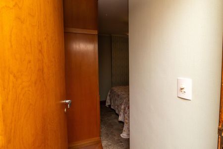 Apartamento à venda com 90m², 2 quartos e 2 vagas Apartamento à venda com 90m², 2 quartos e 2 vagasSuíte