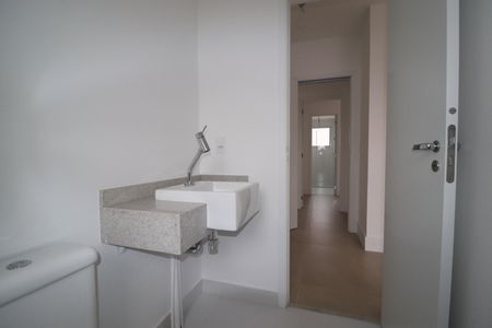 Apartamento à venda com 185m², 3 quartos e 3 vagasBanheiro da Suíte 2