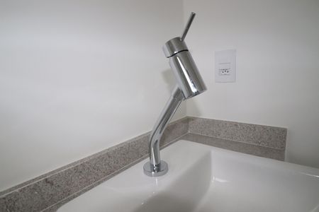 Apartamento à venda com 185m², 4 quartos e 3 vagasBanheiro da Suíte 2