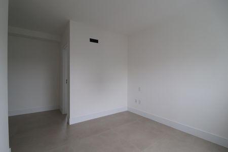 Apartamento à venda com 185m², 4 quartos e 3 vagasSuíte 1