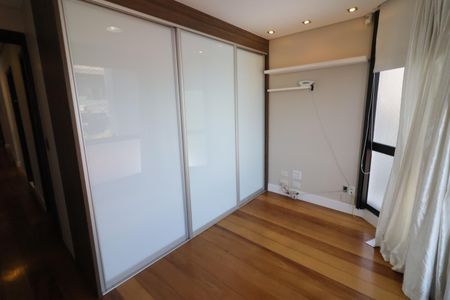 Casa à venda com 160m², 4 quartos e 2 vagasQuarto 2