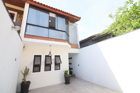 Casa à venda com 160m², 4 quartos e 2 vagasGaragem