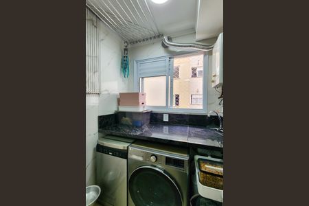 Apartamento à venda com 45m², 2 quartos e 1 vaga Apartamento à venda com 45m², 2 quartos e 1 vagaÁrea de Serviço