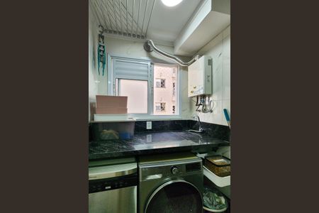 Apartamento à venda com 45m², 2 quartos e 1 vaga Apartamento à venda com 45m², 2 quartos e 1 vagaÁrea de Serviço