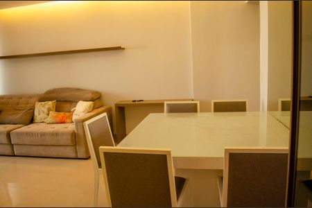 Sala de Jantar de apartamento para alugar com 3 quartos, 105m² em Setor Bueno, Goiânia
