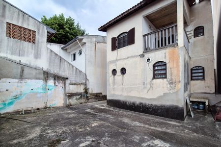 Casa à venda com 230m², 3 quartos e 4 vagasQuintal