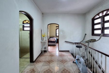 Casa à venda com 230m², 3 quartos e 4 vagasCorredor