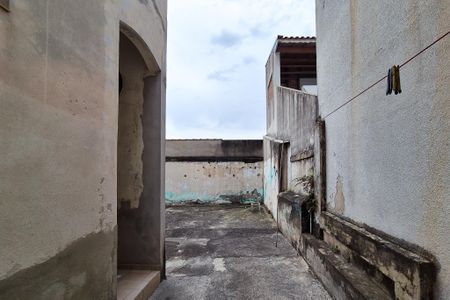 Casa à venda com 230m², 3 quartos e 4 vagasQuintal