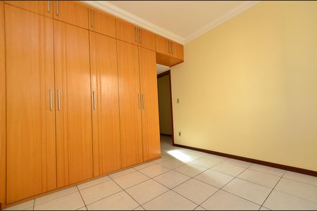 Apartamento à venda com 94m², 3 quartos e 2 vagas Apartamento à venda com 94m², 3 quartos e 2 vagasSuíte