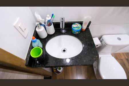 Casa à venda com 117m², 3 quartos e 3 vagasBanheiro 