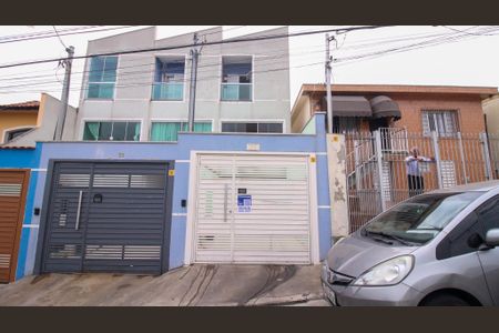Casa à venda com 117m², 3 quartos e 3 vagasFachada