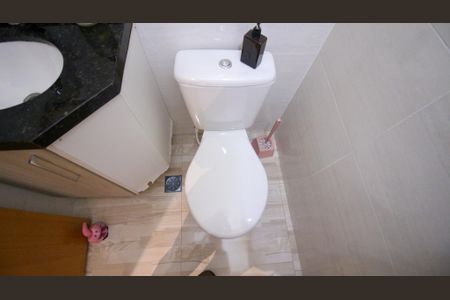 Casa à venda com 117m², 3 quartos e 3 vagasLavabo