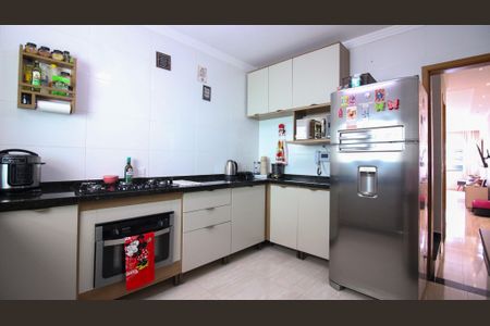 Casa à venda com 117m², 3 quartos e 3 vagasCozinha