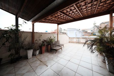 Varanda Quarto de casa para alugar com 2 quartos, 140m² em Vila Pierina, São Paulo