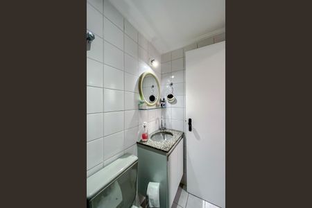 Apartamento à venda com 61m², 3 quartos e 1 vaga Apartamento à venda com 61m², 3 quartos e 1 vagaBanheiro da Suíte