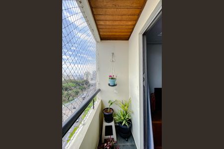 Apartamento à venda com 61m², 3 quartos e 1 vaga Apartamento à venda com 61m², 3 quartos e 1 vagaVaranda da Sala