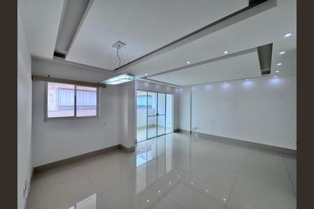 Sala de apartamento à venda com 2 quartos, 93m² em Recreio dos Bandeirantes, Rio de Janeiro