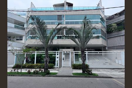 Apartamento à venda com 93m², 2 quartos e 2 vagasFachada