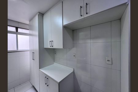 Apartamento à venda com 93m², 2 quartos e 2 vagasÁrea de Serviço