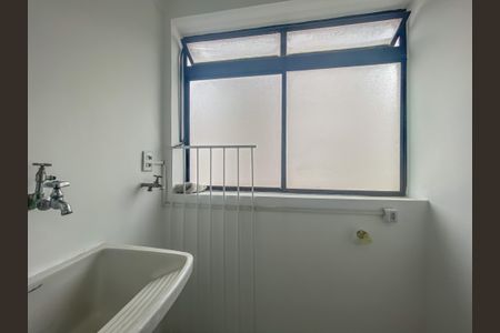 Apartamento à venda com 59m², 2 quartos e 1 vagaÁrea de Serviço