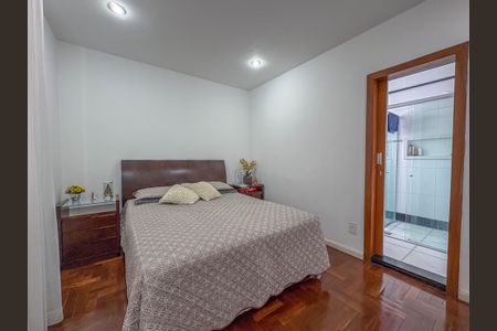 Apartamento à venda com 160m², 4 quartos e 2 vagasSuíte 2