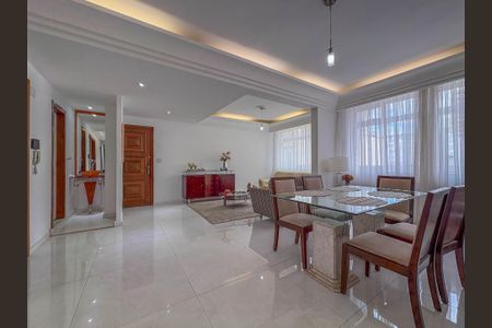 Apartamento à venda com 160m², 4 quartos e 2 vagasSala