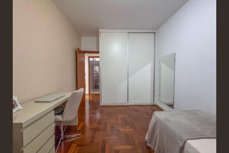 Apartamento à venda com 160m², 4 quartos e 2 vagasQuarto 2