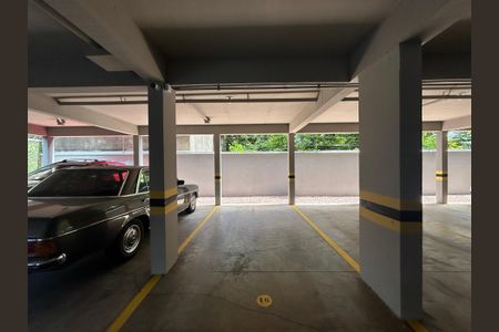 Apartamento à venda com 123m², 2 quartos e 1 vaga Apartamento à venda com 123m², 2 quartos e 1 vagaGaragem