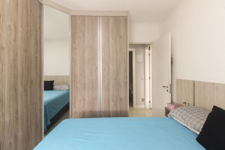 Apartamento à venda com 90m², 3 quartos e 2 vagas Apartamento à venda com 90m², 3 quartos e 2 vagasSuíte