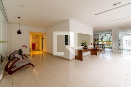 Apartamento à venda com 90m², 3 quartos e 2 vagas Apartamento à venda com 90m², 3 quartos e 2 vagasHall social