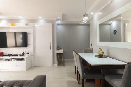 Apartamento à venda com 90m², 3 quartos e 2 vagas Apartamento à venda com 90m², 3 quartos e 2 vagasSala