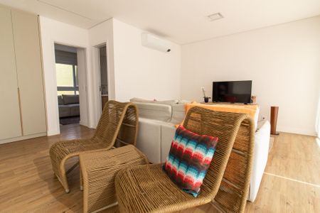 Casa de condomínio à venda com 198m², 2 quartos e 2 vagas Casa de condomínio à venda com 198m², 2 quartos e 2 vagasSala 2