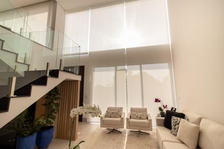 Casa de condomínio à venda com 198m², 2 quartos e 2 vagas Casa de condomínio à venda com 198m², 2 quartos e 2 vagasSala