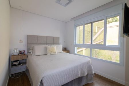 Casa de condomínio à venda com 198m², 2 quartos e 2 vagas Casa de condomínio à venda com 198m², 2 quartos e 2 vagasSuite