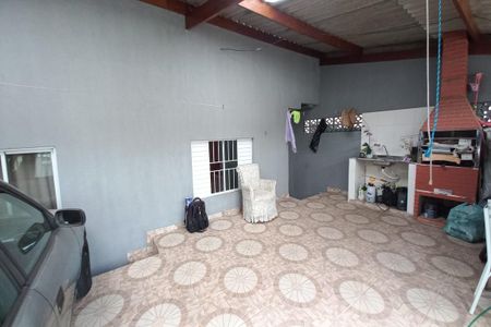 Casa à venda com 40m², 3 quartos e 2 vagasGaragem