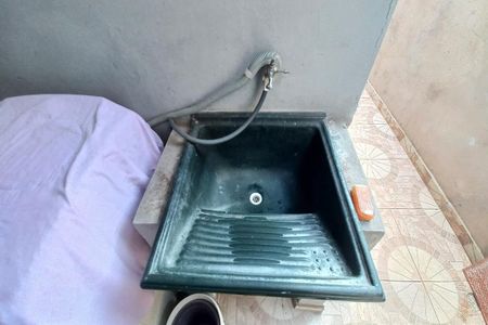 Casa à venda com 40m², 3 quartos e 2 vagasÁrea de Serviço