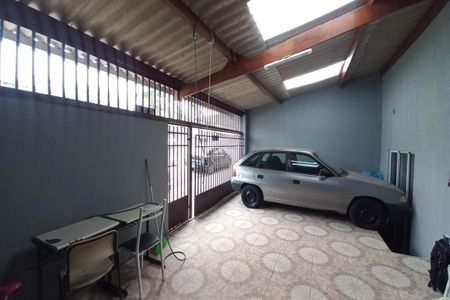 Casa à venda com 40m², 3 quartos e 2 vagasGaragem